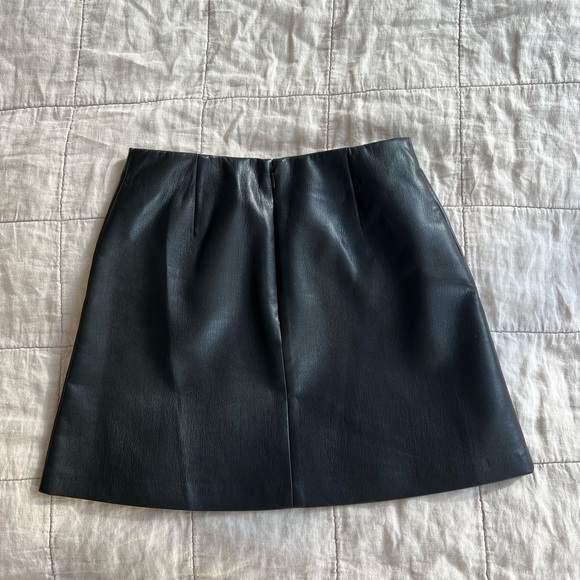 Wilfred Vegan Leather Mini Skirt - Picture 4 of 6